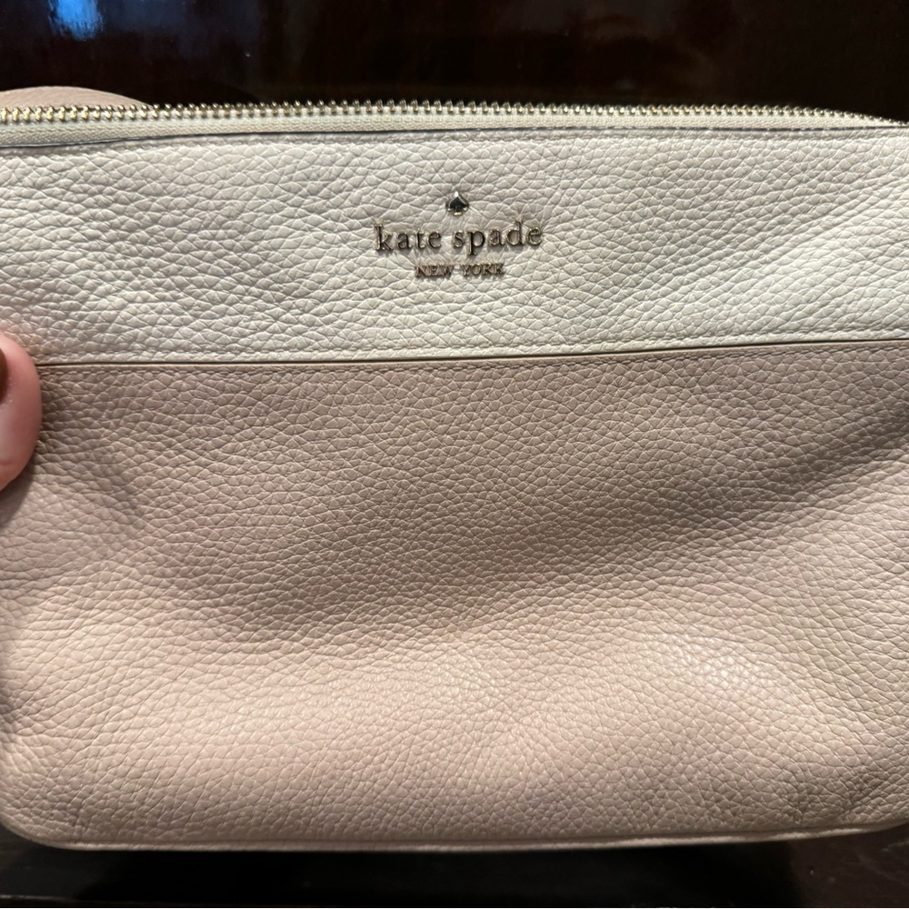 Kate spade Tan and cream crossbody purse.